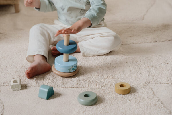 Rocking ring stacker wood - Forest Friends FSC